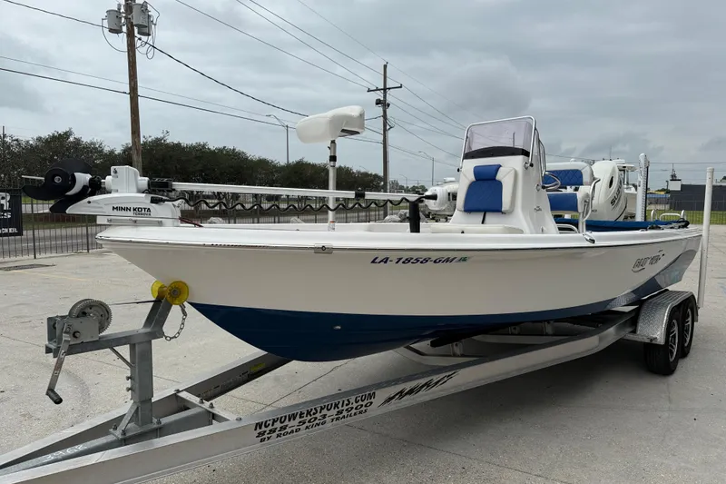 Slide: The Image of 2019 Blue Wave 2200 PureBay boat on trailer with Minn Kota trolling motor. - 3