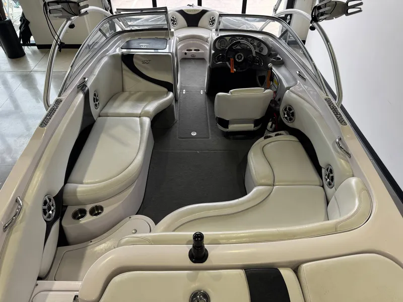 Slide: The Image of Nautique Air Nautique 226 2006 - 13