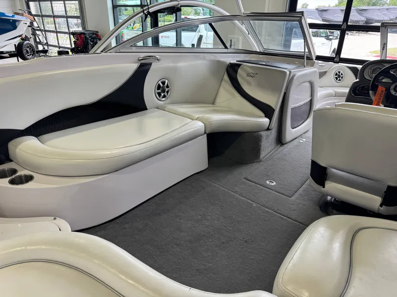 Slide: The Image of Nautique Air Nautique 226 2006 - 14