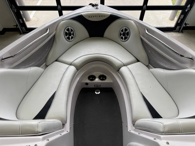 Slide: The Image of Nautique Air Nautique 226 2006 - 17