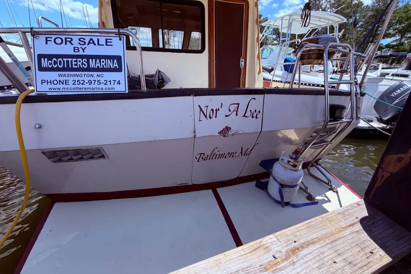 Slide: The Image of 1985 Lancer Yachts 40 Motorsailer for sale at McCotters Marina, Washington, NC. - 7