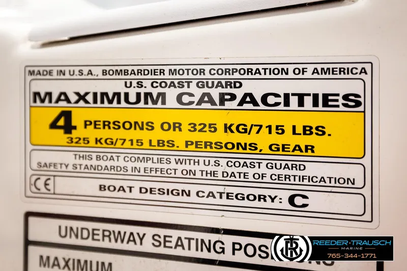 Slide: The Image of 2007 Sea Doo 150 Speedster capacity label, maximum 4 persons or 325 kg/715 lbs. - 43