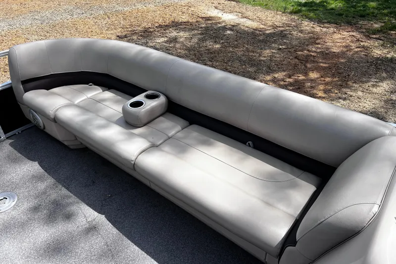 Slide: The Image of 2017 Sun Tracker Party Barge 22 DLX pontoon boat seating with cup holders. - 7