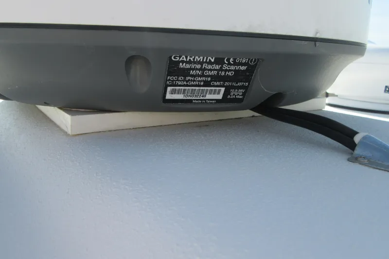 Slide: The Image of Garmin marine radar scanner on 2013 Parker 2320 SL Sport Cabin boat. - 30