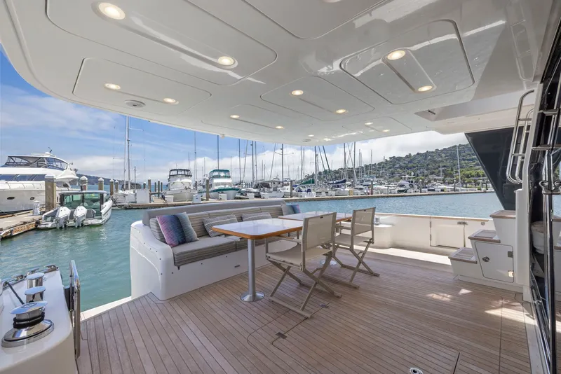 Slide: The Image of Sirena 64 2020 - 16