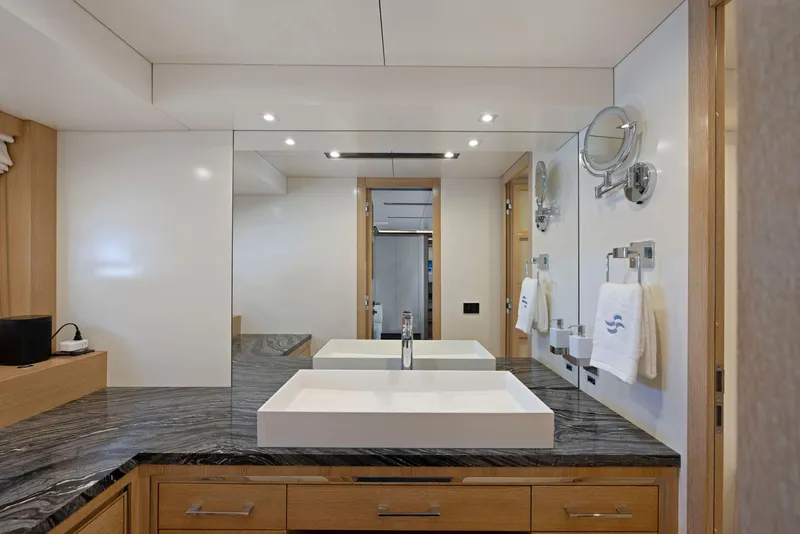Slide: The Image of Luxurious bathroom on the Sirena 64 yacht, year 2020. - 48