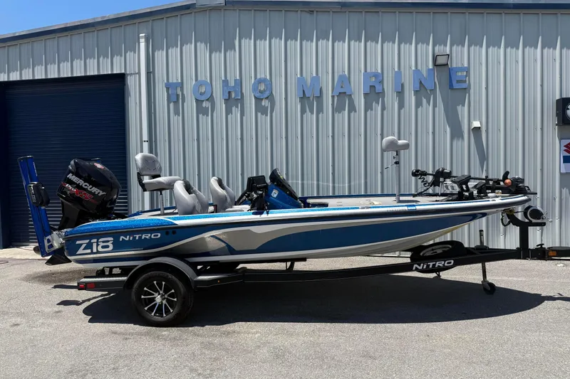 The Image of 2017 Nitro Z18 boat at Toho Marine dealership, featuring a Mercury engine. - 1