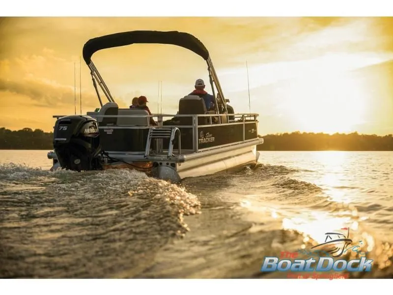 Slide: The Image of Bass Buggy 18 DLX 2026 - 35