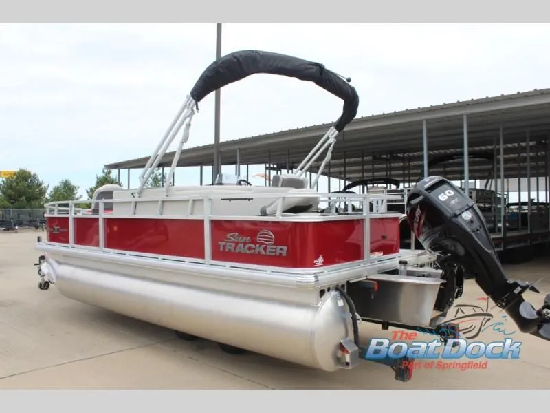 Slide: The Image of Bass Buggy 18 DLX 2026 - 6