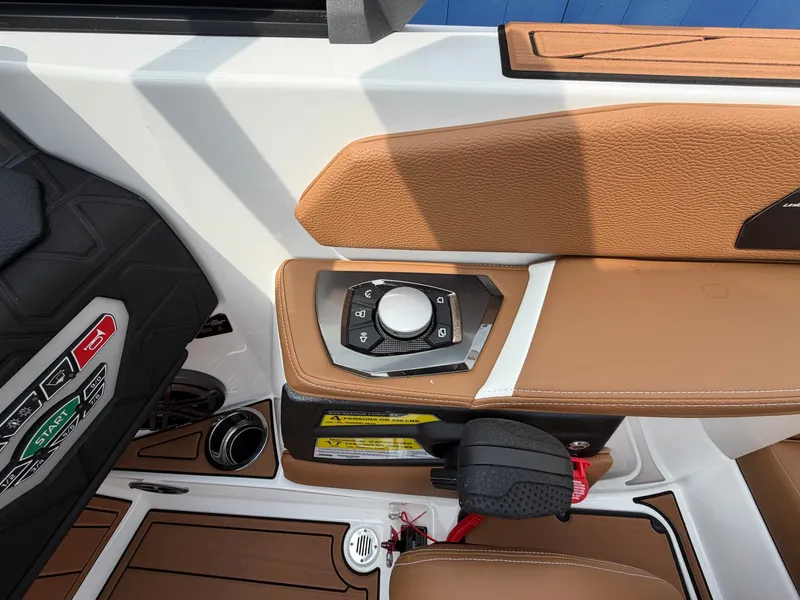 Slide: The Image of Nautique Super Air Nautique GS24 2027 - 39