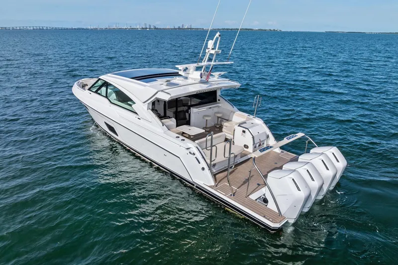 Slide: The Image of 2025 Formula 500 Super Sport Crossover yacht cruising on open water. - 3