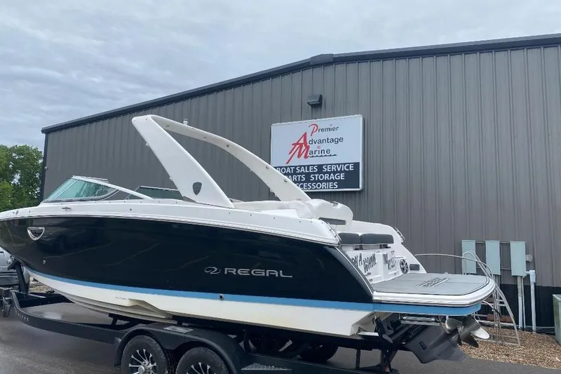 Slide: The Image of 2018 Regal 26 FasDeck boat at Premier Advantage Marine dealership. - 2