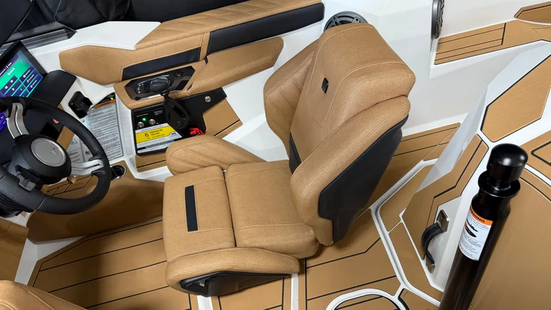 Slide: The Image of Nautique Ski Nautique 2027 - 41