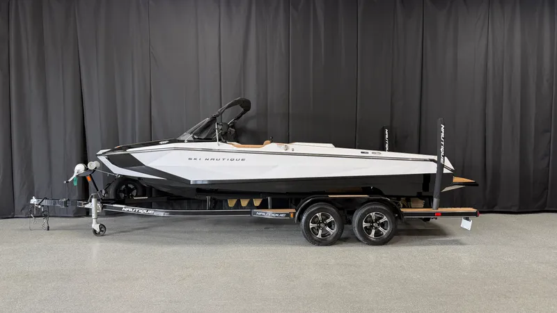 Slide: The Image of Nautique Ski Nautique 2027 - 1