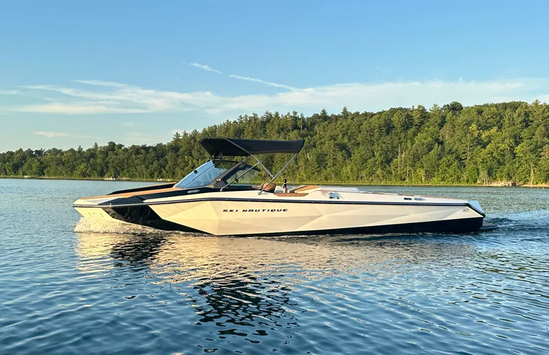 Slide: The Image of Nautique Ski Nautique 2027 - 0
