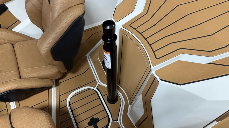 Slide: The Image of Nautique Ski Nautique 2027 - 32