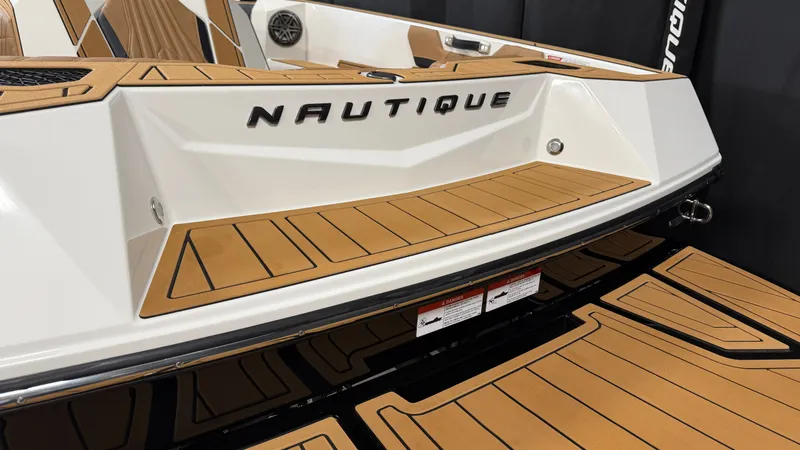 Slide: The Image of Nautique Ski Nautique 2027 - 11