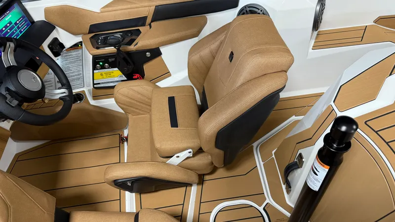 Slide: The Image of Nautique Ski Nautique 2027 - 42