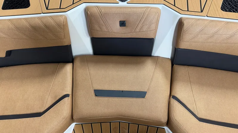 Slide: The Image of Nautique Ski Nautique 2027 - 14