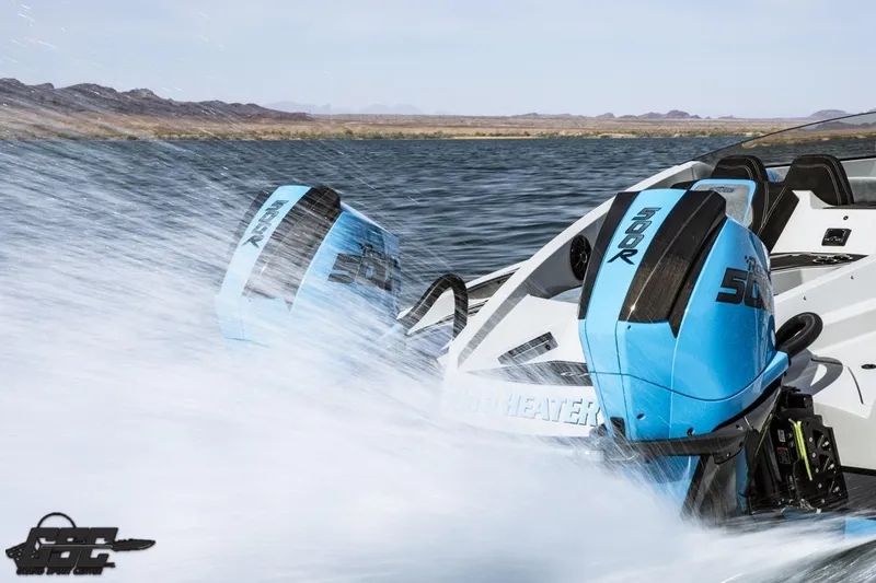 Slide: The Image of 2025 Interceptor 36 GTC boat with dual 500R engines speeding on water. - 37