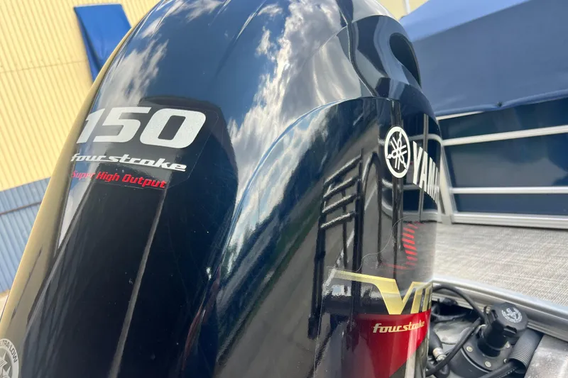 Slide: The Image of Yamaha 150 horsepower four-stroke outboard engine on 2023 South Bay 224 RS boat. - 8