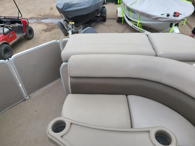 Slide: The Image of Premier 220 Sunsation W/ 60HP Mercury 2013 - 8