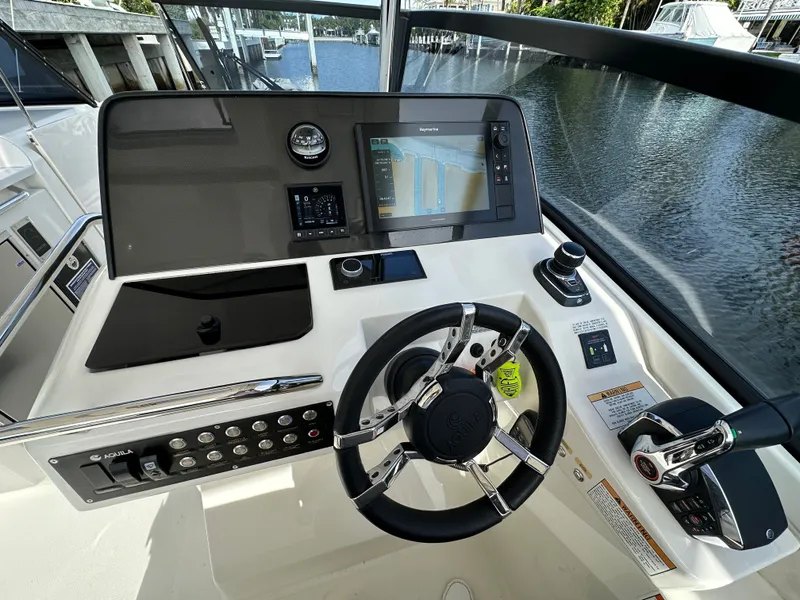 Slide: The Image of Aquila 32 Sport 2024 - 19
