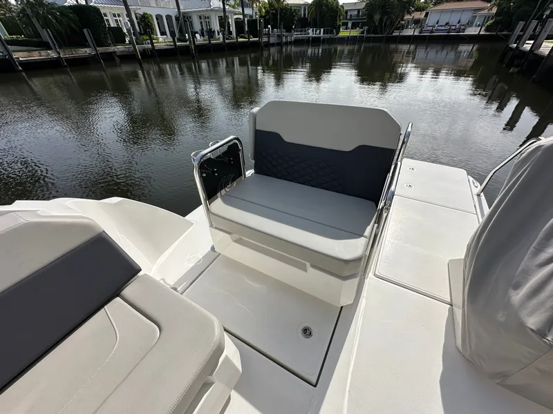 Slide: The Image of Aquila 32 Sport 2024 - 23