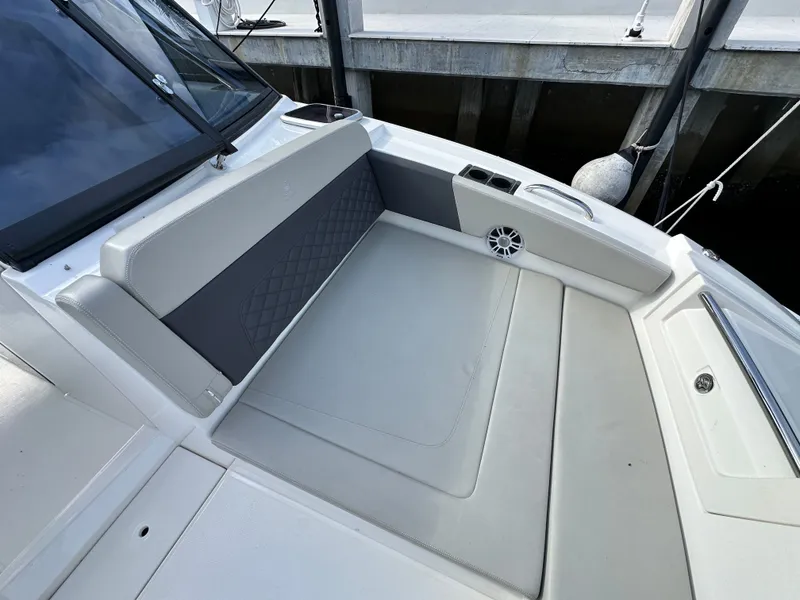 Slide: The Image of Aquila 32 Sport 2024 - 6