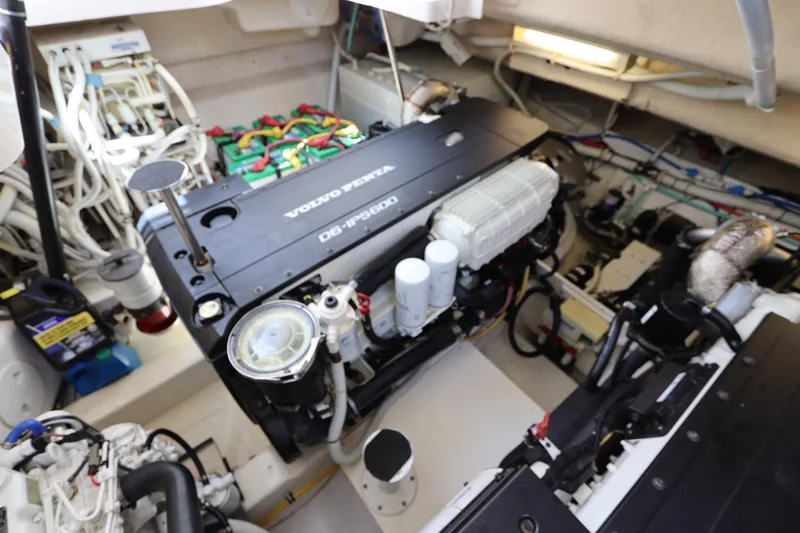 Slide: The Image of Engine room of a 2008 Tiara Yachts 4300 Sovran with Volvo Penta D6-IPS600 engine. - 73