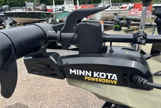 Slide: The Image of Minn Kota PowerDrive motor on 2017 Tracker Grizzly 1654 MVX Sportsman boat. - 7