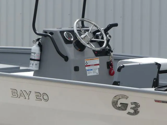 Slide: The Image of Steering console of G3 Bay 20 boat, model year 2026. - 10