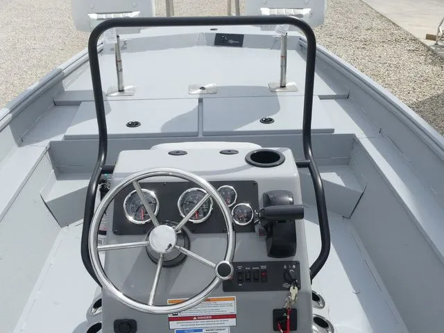 Slide: The Image of Interior view of G3 Bay 20 boat, model year 2026. - 31