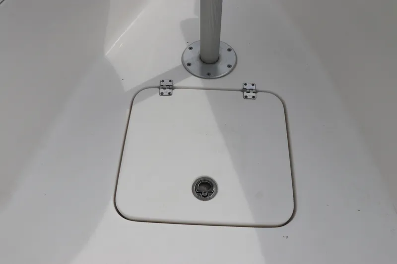 Slide: The Image of Hatch cover on 2017 Tidewater 252 CC Adventure boat deck. - 40