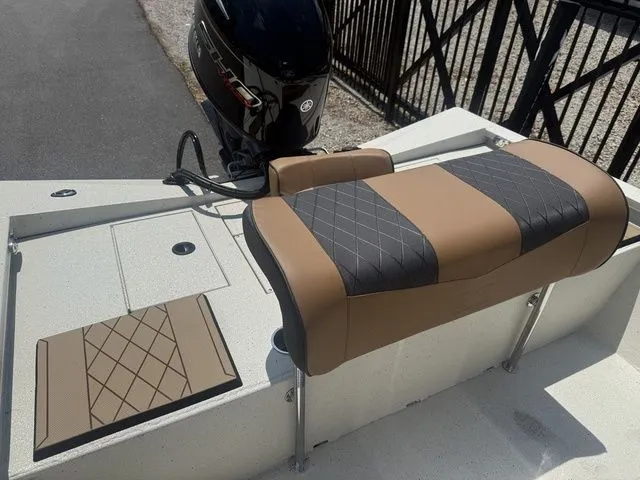 Slide: The Image of 2026 Xpress Boats H190B seat and motor view. - 18
