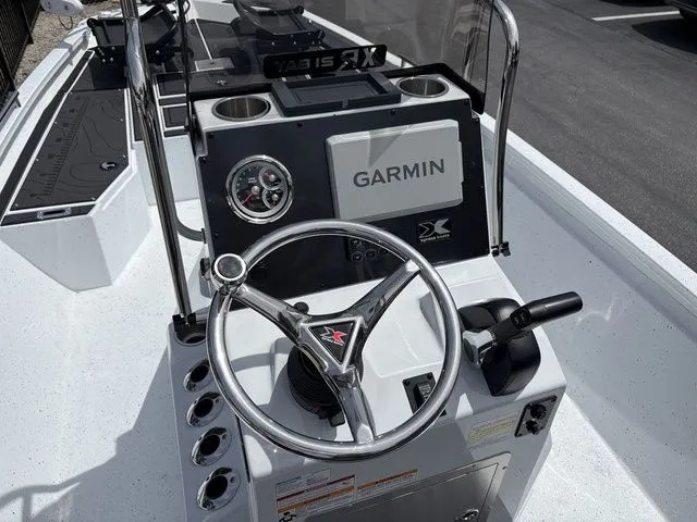 Slide: The Image of Xpress Boats XR21B 2026 helm with Garmin system. - 20