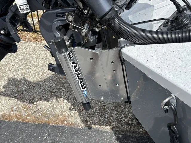 Slide: The Image of Close-up of 2026 Xpress Boats XR21B with Atlas hydraulic system. - 29
