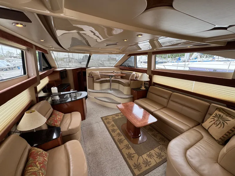 Slide: The Image of Interior of a 2008 Meridian 391 Sedan yacht, luxurious and spacious. - 18