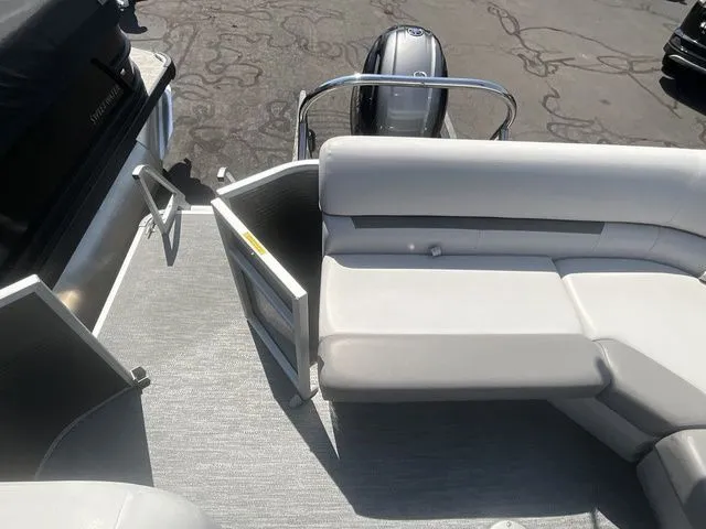 Slide: The Image of Interior of a 2023 Godfrey Pontoons Xperience 2086 BFX boat. - 15