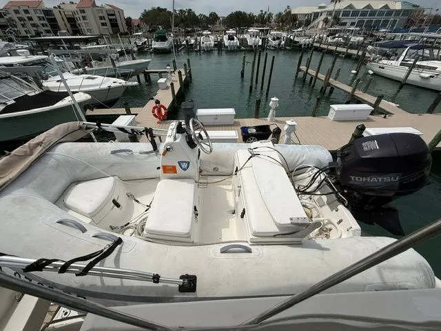 Slide: The Image of Carver Yachts 46 Voyager 2005 - 104