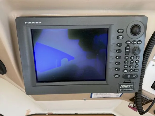 Slide: The Image of Furuno NAVnet display on Carver 46 Voyager 2005 boat. - 40