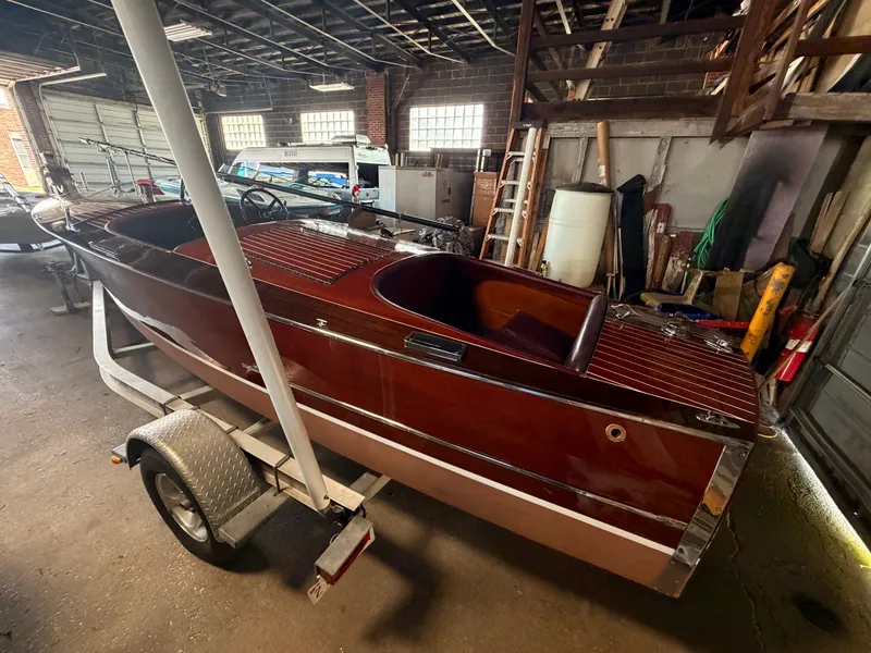 Slide: The Image of Chris-Craft Deluxe 302 1933 - 13