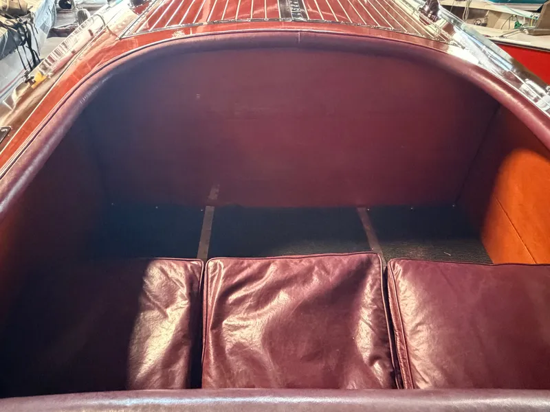 Slide: The Image of Chris-Craft Deluxe 302 1933 - 28