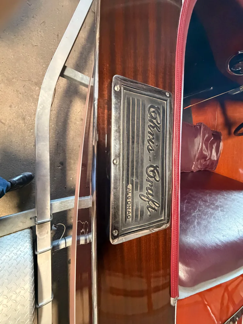 Slide: The Image of Chris-Craft Deluxe 302 1933 - 57