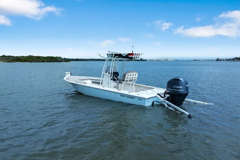 Slide: The Image of Key West 250 Bay Reef 2020 - 2