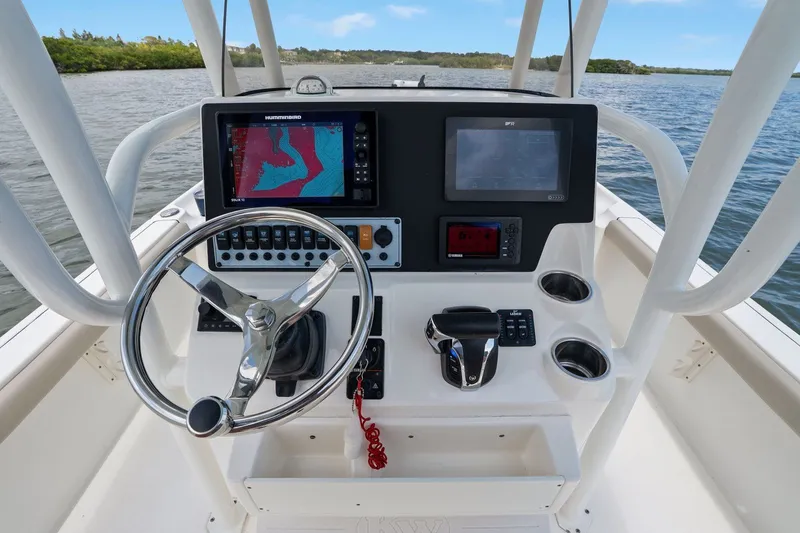 Slide: The Image of Key West 250 Bay Reef 2020 - 40