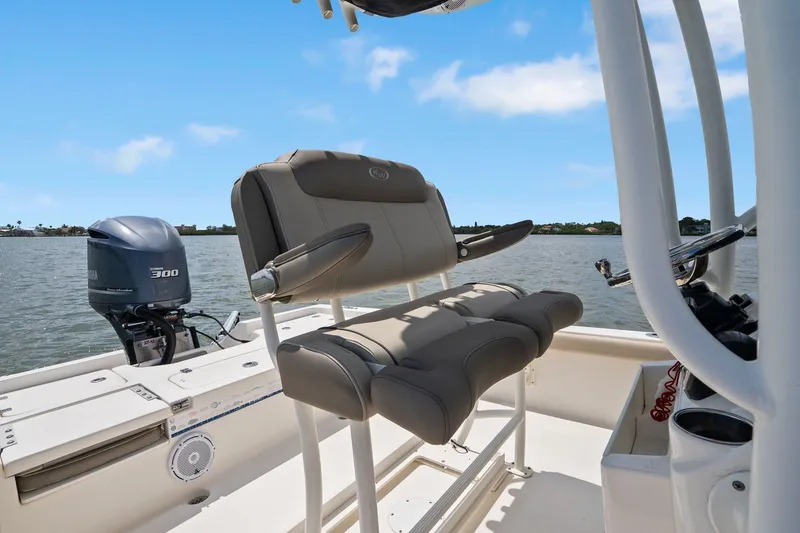 Slide: The Image of Key West 250 Bay Reef 2020 - 43