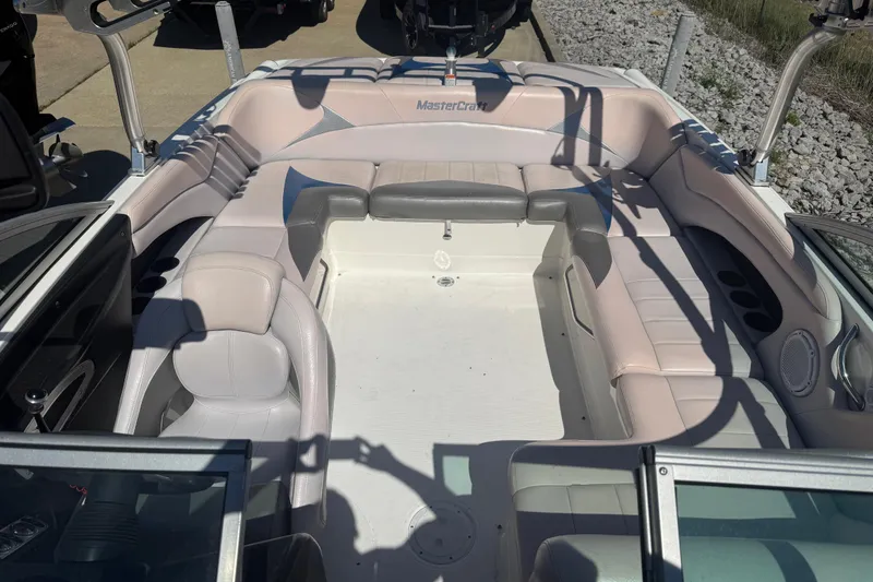 Slide: The Image of 2006 MasterCraft X-15 boat interior with spacious seating and sleek design. - 6