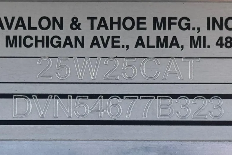 Slide: The Image of Avalon Catalina VRBW 2023 manufacturer plate with serial number and address details. - 40