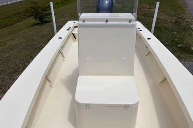 Slide: The Image of 2026 Jones Brothers Bateau 20 boat interior with center console and seating. - 5